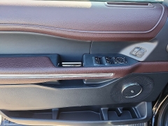 Used 2024  Ford Expedition Limited 4x4 at Joshua Motor Company near Pennsauken&comma; NJ