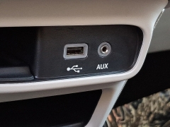 Used 2020  Chrysler Voyager Passenger Van LXI at Joshua Motor Company near Pennsauken&comma; NJ