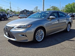Used 2016  Lexus ES 350 4dr Sdn at Joshua Motor Company near Pennsauken&comma; NJ
