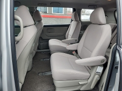 Used 2018  Kia Sedona 4d Wagon L at Joshua Motor Company near Pennsauken&comma; NJ