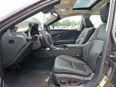 Used 2023  Lexus ES ES 350 FWD at Joshua Motor Company near Pennsauken&comma; NJ