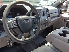 Used 2017  Ford Super Duty F-350 SRW 4WD Crew Cab 8' Box at Joshua Motor Company near Pennsauken&comma; NJ