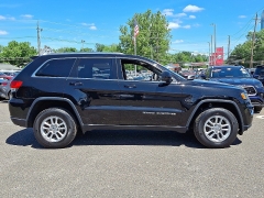 Used 2018 Jeep Grand Cherokee 4d SUV 4WD Laredo Altitude at Joshua Motor Company near Pennsauken, NJ
