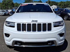 Used 2015  Jeep Grand Cherokee 4d SUV 4WD Overland at Joshua Motor Company near Pennsauken, NJ