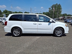 Used 2017 Dodge Grand Caravan SE Plus Wagon at Joshua Motor Company near Pennsauken, NJ