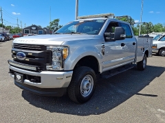 Used 2017  Ford Super Duty F-350 SRW 4WD Crew Cab 8' Box at Joshua Motor Company near Pennsauken&comma; NJ