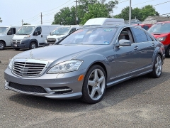 Used 2012  Mercedes-Benz S-Class 4d Sedan S550 at Joshua Motor Company near Pennsauken&comma; NJ