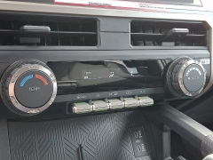 Used 2024  Toyota Tacoma 4WD SR5 Double Cab 6ft Bed AT at Joshua Motor Company near Pennsauken&comma; NJ