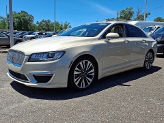 Used 2018  Lincoln MKZ 4d Sedan FWD Reserve at Joshua Motor Company near Pennsauken&comma; NJ