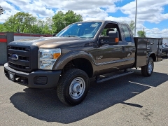 Used 2016  Ford Super Duty F-250 4WD Supercab XL at Joshua Motor Company near Pennsauken&comma; NJ