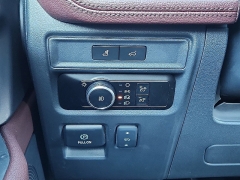 Used 2024  Ford Expedition Limited 4x4 at Joshua Motor Company near Pennsauken&comma; NJ