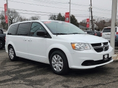 Used 2018  Dodge Grand Caravan 4d Wagon SE at Joshua Motor Company near Pennsauken&comma; NJ