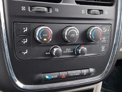 Used 2017  Dodge Grand Caravan 4d Wagon SE Plus at Joshua Motor Company near Pennsauken&comma; NJ