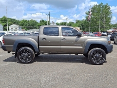 Used 2009 Toyota Tacoma 4WD D-Cab Short Bed Auto at Joshua Motor Company near Pennsauken, NJ