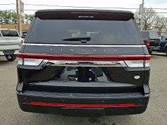 Used 2022  Lincoln Navigator L Reserve 4x4 at Joshua Motor Company near Pennsauken&comma; NJ