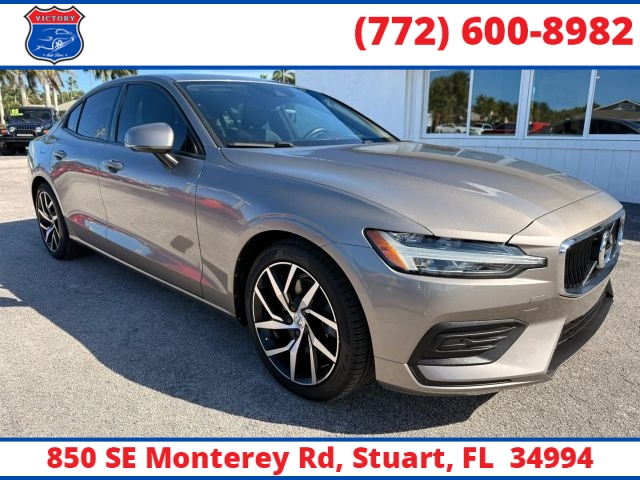 Used 2020  Volvo S60 4d Sedan FWD T5 Momentum at Victory Auto Store near Stuart&comma; FL