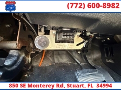 Used 2017  Ford Super Duty F-250 SRW 4WD Crew Cab Box at Victory Auto Store near Stuart&comma; FL