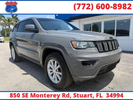 Used 2020 Jeep Grand Cherokee 4d SUV 2WD Laredo Altitude at Victory Auto Store near Stuart, FL