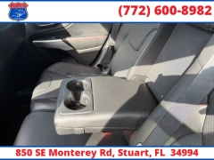 Used 2018  Jeep Cherokee 4d SUV 4WD Trailhawk V6 at Victory Auto Store near Stuart&comma; FL