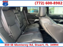 Used 2018  Jeep Cherokee Trailhawk 4x4 at Victory Auto Store near Stuart&comma; FL