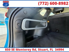 Used 2018  Jeep Cherokee 4d SUV 4WD Trailhawk V6 at Victory Auto Store near Stuart&comma; FL
