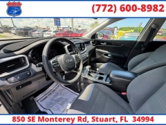 Used 2019  Kia Sorento LX FWD at Victory Auto Store near Stuart&comma; FL