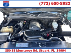 Used 2003  Chevrolet Avalanche 1500 SUV RWD at Victory Auto Store near Stuart, FL
