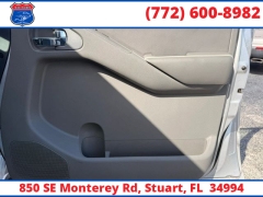 Used 2013  Nissan Frontier 4WD Crew Cab SWB Auto SL at Victory Auto Store near Stuart&comma; FL