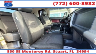 Used 2007  Toyota FJ Cruiser 4d SUV 4WD Auto at Victory Auto Store near Stuart&comma; FL