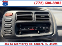 Used 2002  Chevrolet Tracker 2d SUV Convertible RWD at Victory Auto Store near Stuart&comma; FL