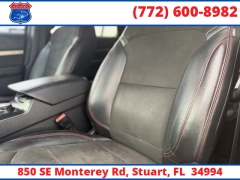 Used 2018  Ford Explorer 4d SUV 4WD XLT at Victory Auto Store near Stuart&comma; FL
