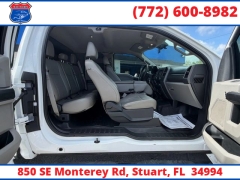 Used 2017  Ford Super Duty F-250 SRW 4WD SuperCab Box at Victory Auto Store near Stuart&comma; FL