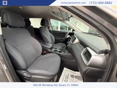 Used 2017 Kia Sorento 4d SUV AWD LX V6 at Victory Auto Store near Stuart, FL