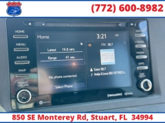 Used 2019  Toyota Sienna 4d Wagon FWD LE 7-Pass Auto Access Seat at Victory Auto Store near Stuart&comma; FL