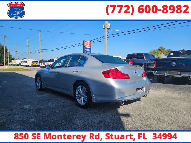 2011 Infiniti G37 Journey photo 3