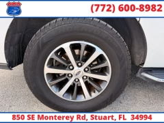 Used 2020  Ford Expedition Max 4d SUV 4WD XLT at Victory Auto Store near Stuart&comma; FL