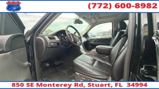 Used 2007  Cadillac Escalade EXT 4d SUV AWD at Victory Auto Store near Stuart&comma; FL