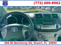 Used 2010  Toyota Highlander 4d SUV FWD Sport at Victory Auto Store near Stuart&comma; FL
