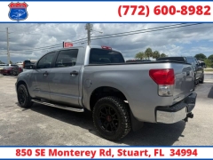 Used 2009  Toyota Tundra 4WD Truck CrewMax 5&period;7L FFV V8 6-Spd AT &lpar;Natl&rpar; at Victory Auto Store near Stuart&comma; FL