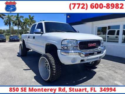 2002 GMC Sierra SLE's photo