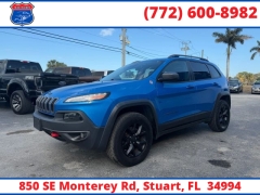 Used 2018  Jeep Cherokee 4d SUV 4WD Trailhawk V6 at Victory Auto Store near Stuart&comma; FL