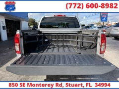 Used 2013  Nissan Frontier 4WD Crew Cab SWB Auto SL at Victory Auto Store near Stuart&comma; FL