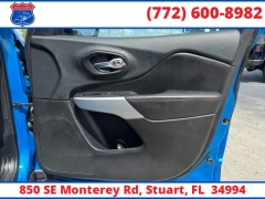Used 2018  Jeep Cherokee Trailhawk 4x4 at Victory Auto Store near Stuart&comma; FL