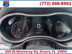 Used 2017  Jeep Grand Cherokee 4d SUV 2WD Overland at Victory Auto Store near Stuart, FL