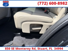 Used 2019  Land Rover Discovery 4d SUV SE at Victory Auto Store near Stuart&comma; FL