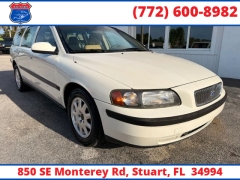 Used 2001  Volvo V70 2&period;4 5dr Wgn at Victory Auto Store near Stuart&comma; FL