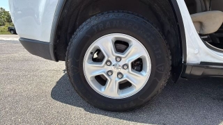 Used 2015 Jeep Grand Cherokee 4WD 4dr Laredo at Victory Auto Store near Stuart, FL