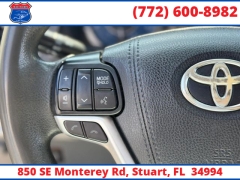 Used 2019  Toyota Sienna 4d Wagon FWD LE 7-Pass Auto Access Seat at Victory Auto Store near Stuart&comma; FL