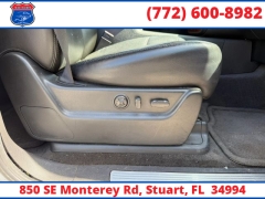 Used 2007  Chevrolet Suburban 2WD 4dr 1500 LT at Victory Auto Store near Stuart&comma; FL