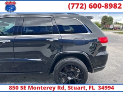 Used 2017  Jeep Grand Cherokee 4d SUV 2WD Overland at Victory Auto Store near Stuart, FL